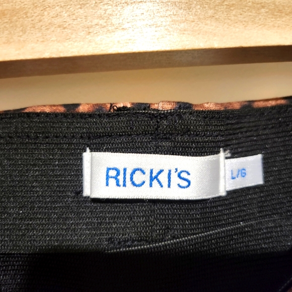 Leopard Print Pencil Skirt - Picture 2 of 2